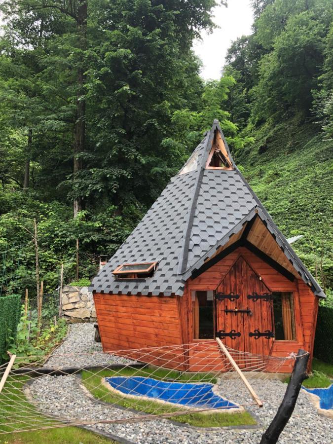 Afara Bungalows Otel & Cafe リゼ エクステリア 写真