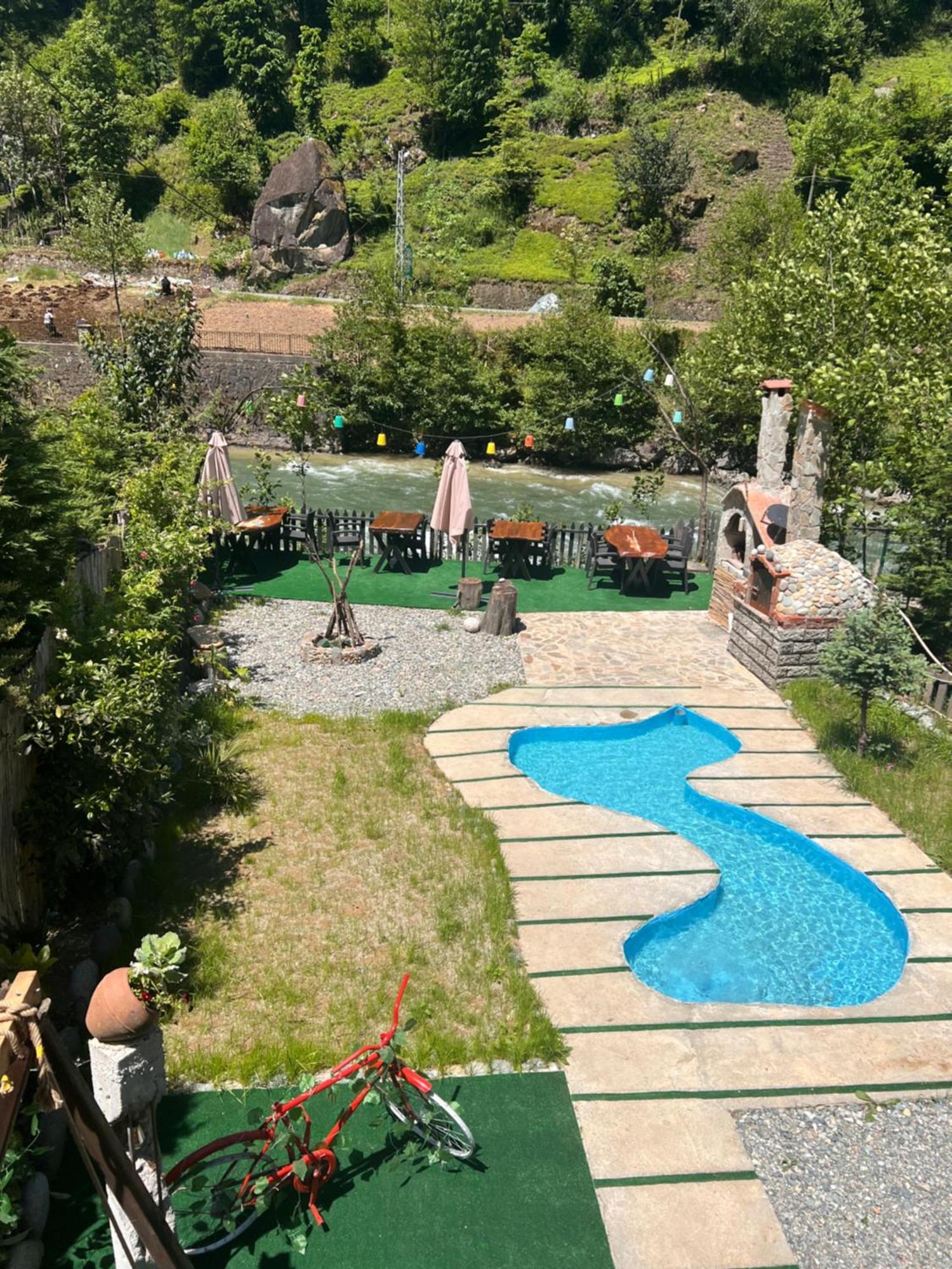 Afara Bungalows Otel & Cafe リゼ エクステリア 写真